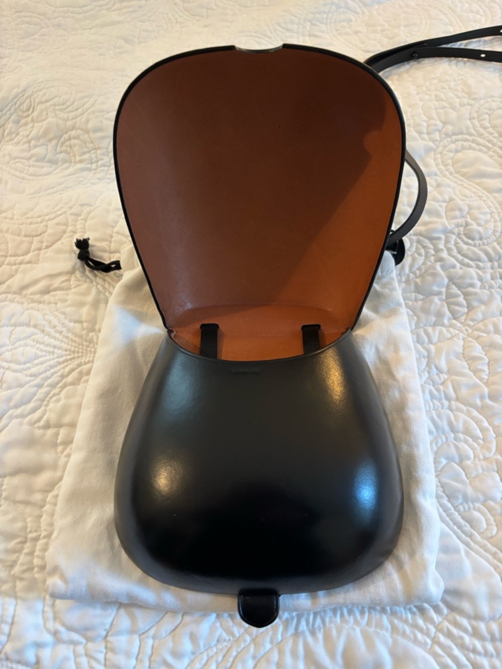 Lemaire Tacco Molded Crossbody Black Leather Saddle Bag - Picture 4 of 5